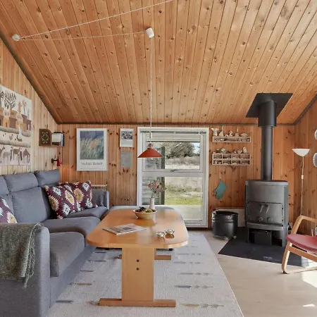 Tianna - 500m From The Sea In Nw Jutland By Interhome *