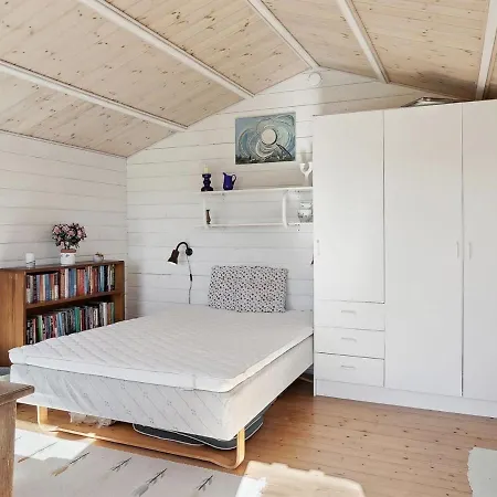 Holiday home Tianna - 500m From The Sea In Nw Jutland By Interhome *