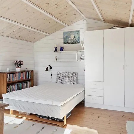 Tianna - 500m From The Sea By Interhome *